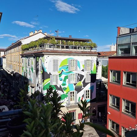 Cozy Flat Mins Walk To Navigli And Metro Porta Genova Milão Exterior foto